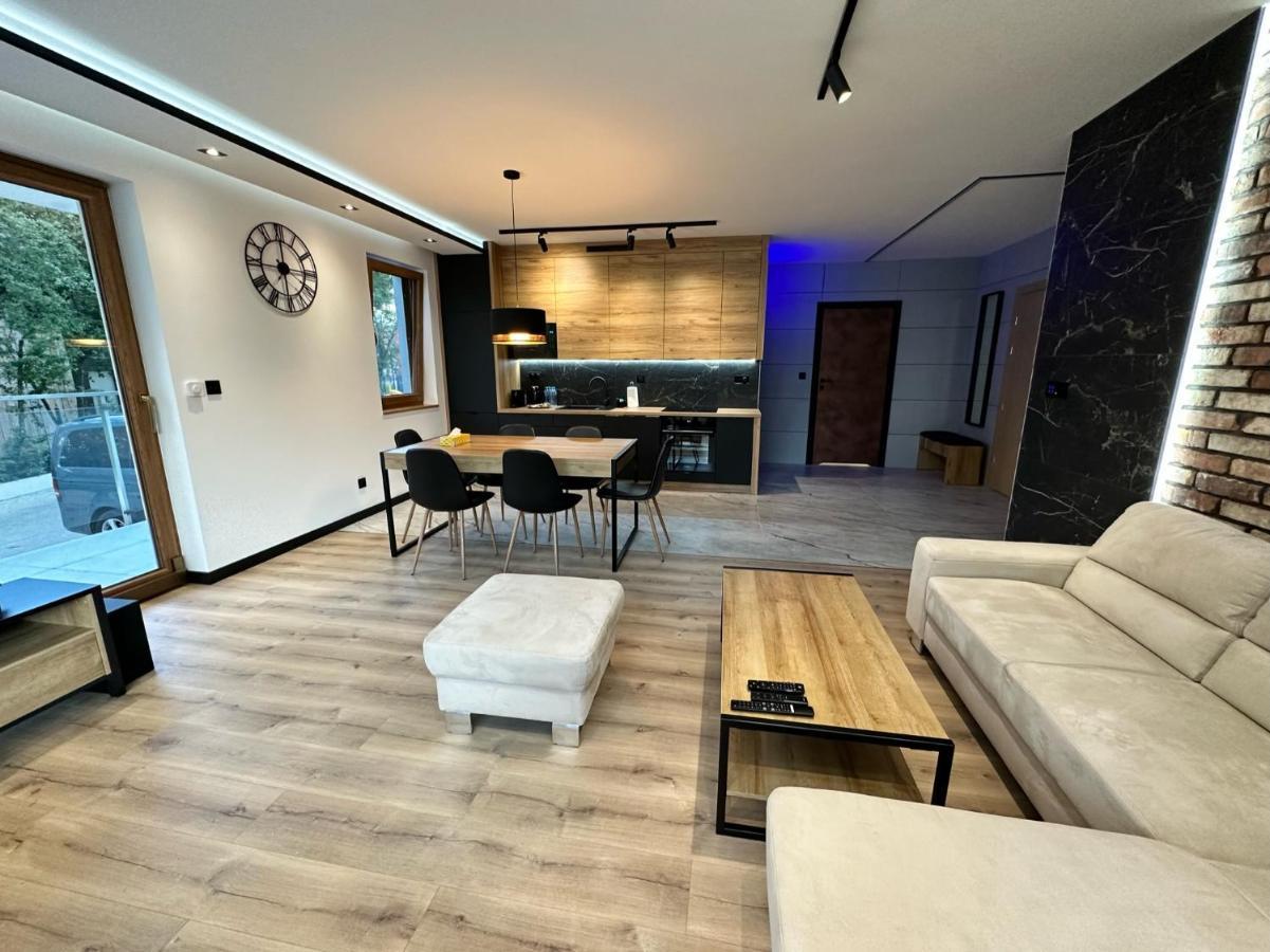 Apartment Family W Czeladzi, Fv, 8km Do Katowic *